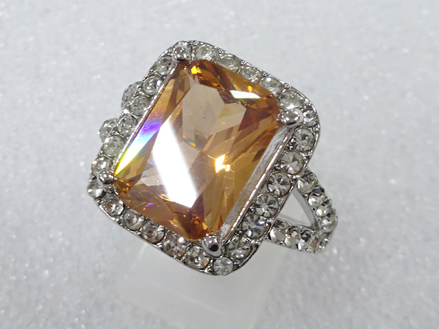 Japanese Kimono / Antique Accessories Metal